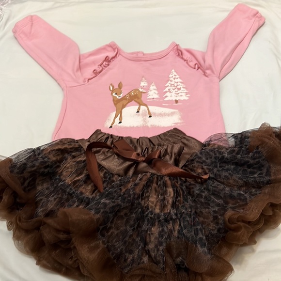12-18 Peek pink darling long sleeve top,deer, &Christmas trees, ruffle-festive👼 - Picture 5 of 7